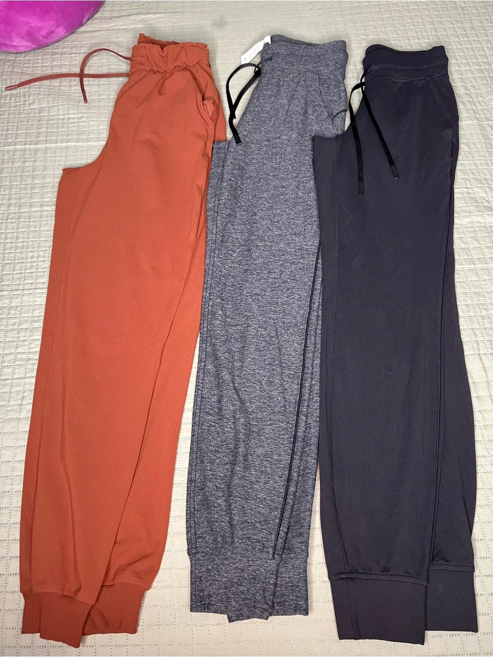 Lululemon joggers plus leggings size 2
